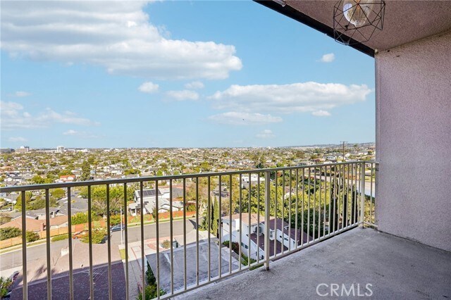 Building Photo - 1108 Camino Real