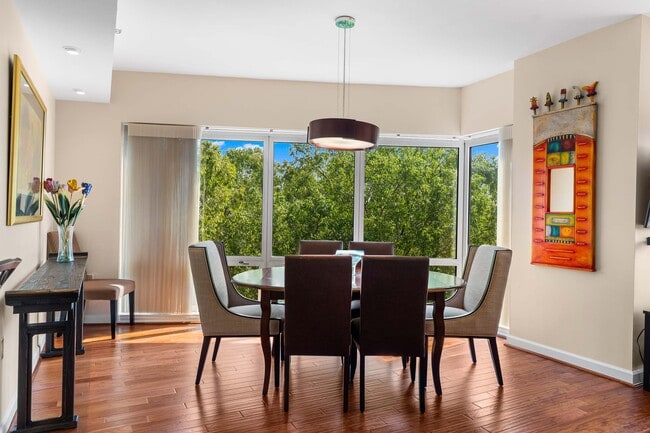 Building Photo - 3475 Oak Valley Rd NE