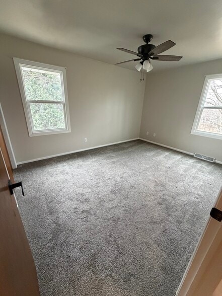 Building Photo - 316 N 8th St