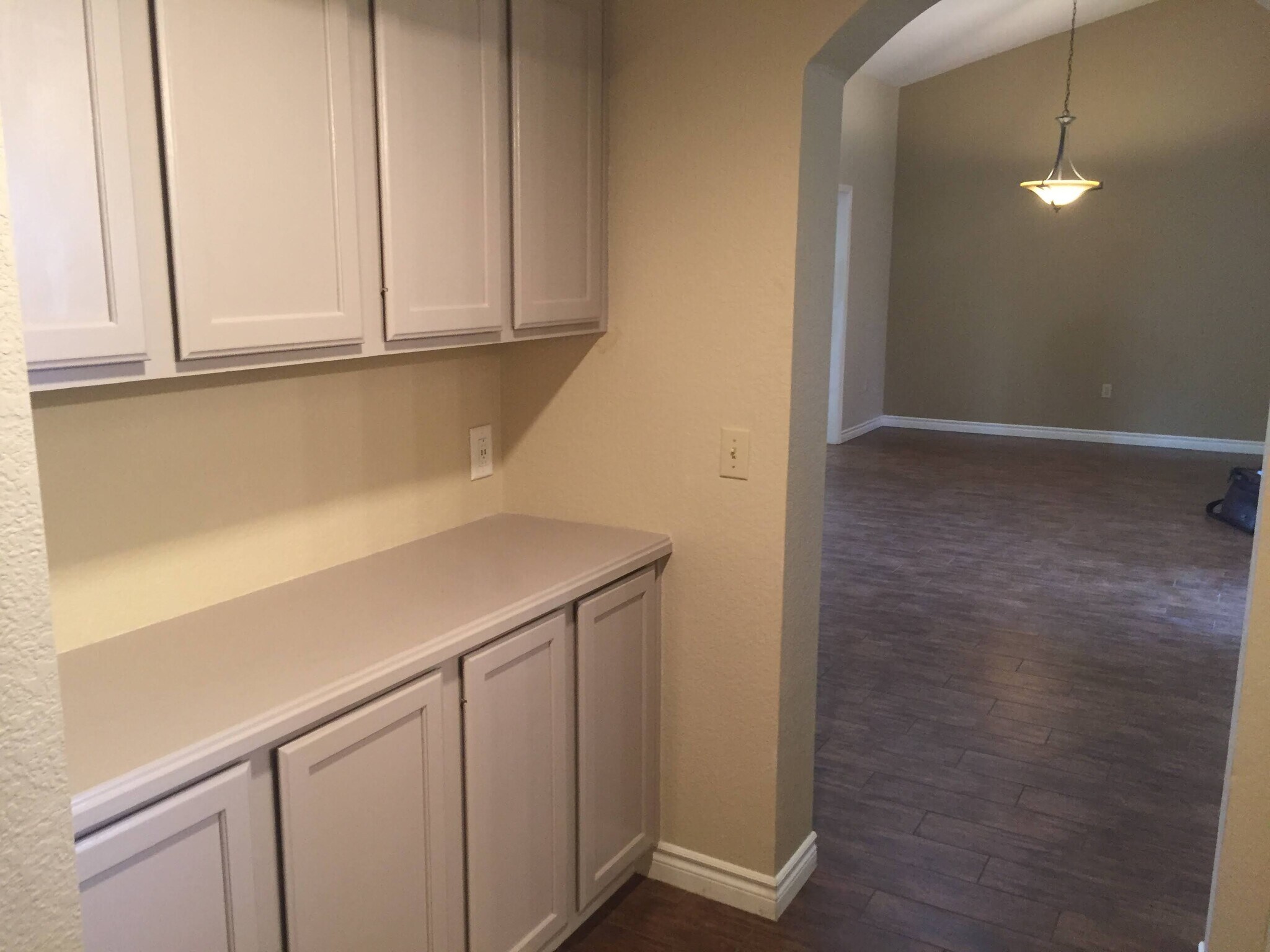 Building Photo - 9109 Grayling Dr