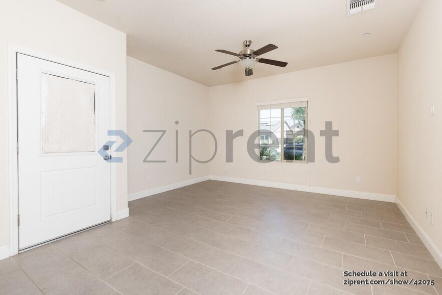Building Photo - 126 Royce Ln