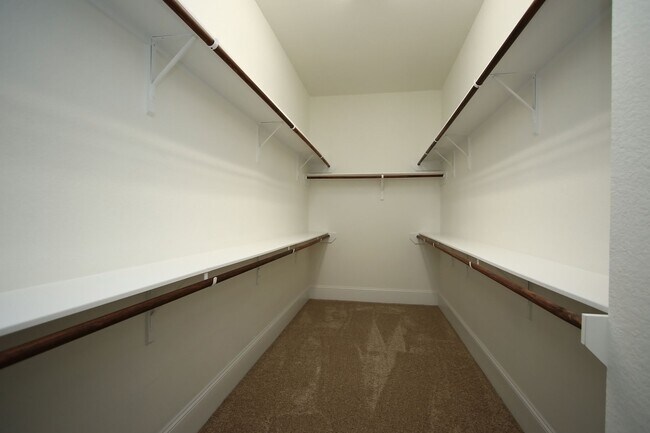 Building Photo - 27018 Cheyenne Crest Ln