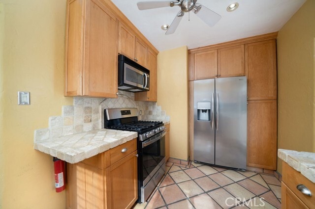 Building Photo - 8 S 36th Pl