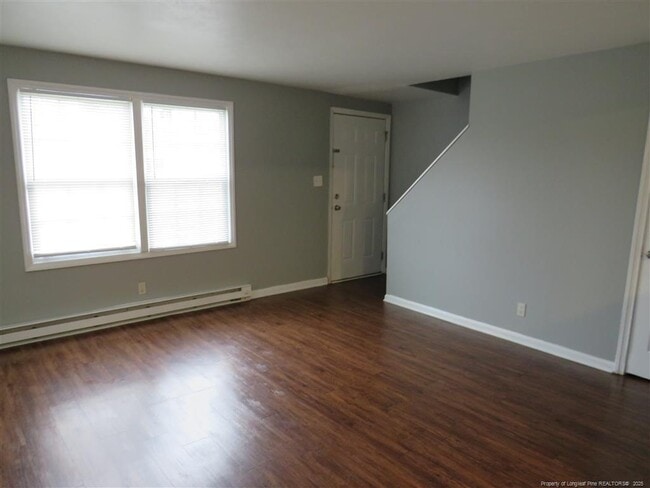 Building Photo - 1912 King George Dr