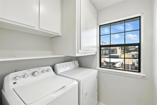 Building Photo - 606 Bellaire Dr