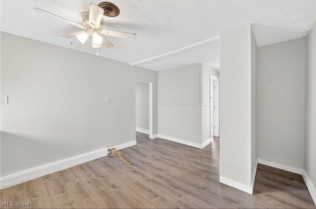 Building Photo - 2763 W 32nd St