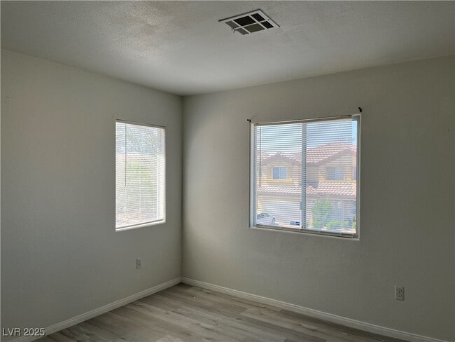 Building Photo - 161 Lenape Heights Ave