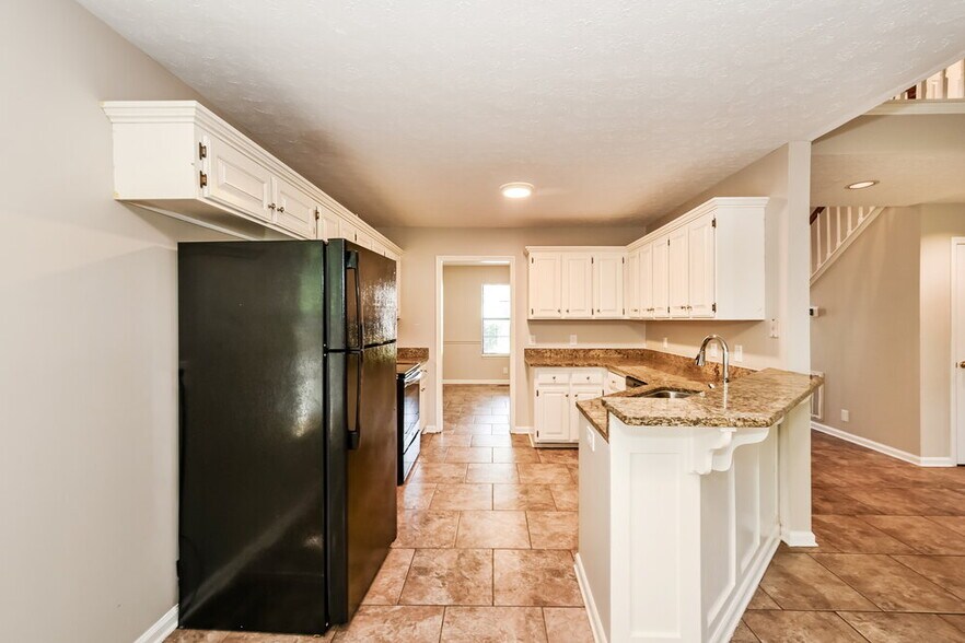 Building Photo - 3656 Burwick Pl