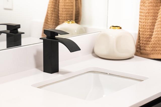 Building Photo - 2505 Thornton Rd