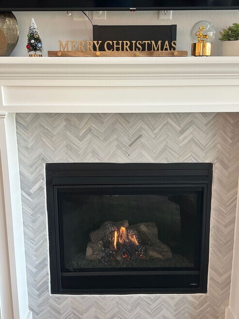 Building Photo - 8116 Hubble Walk