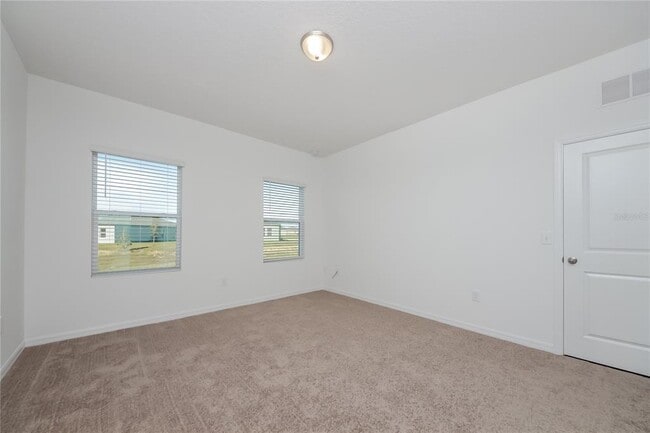 Building Photo - 163 Hidden Lk Lp