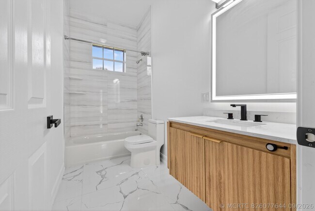 Building Photo - 14780 Horseshoe Trce