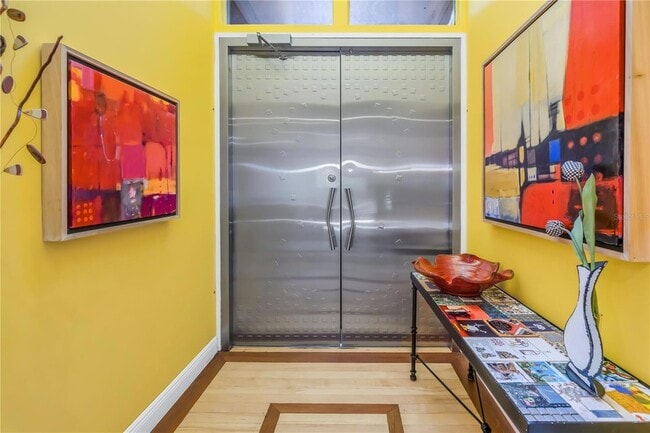 Building Photo - 838 Monterey Blvd NE