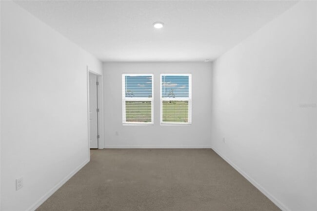 Building Photo - 8765 Daybreak St