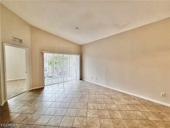 Building Photo - 4128 Bellasol Cir