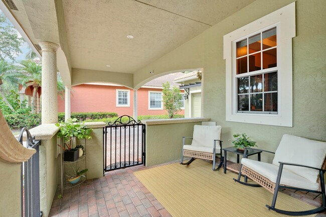 Building Photo - 127 Via Castilla