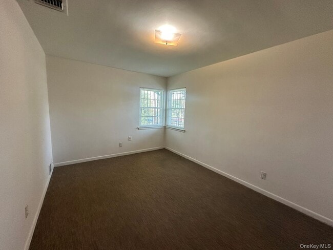 Building Photo - 87-89-89 191st St