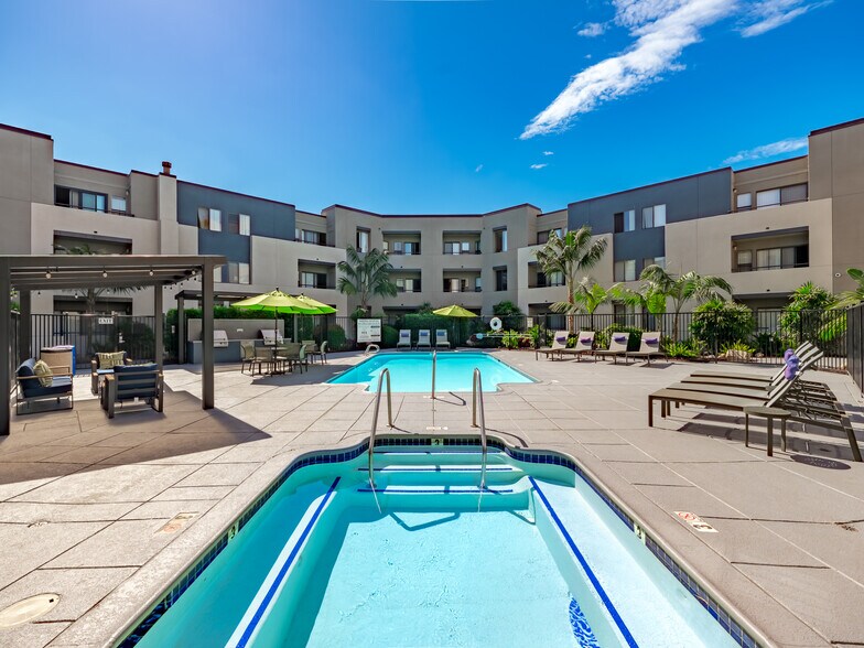 Building Photo - The Plaza Apartments *$2760 OFF MOVE-IN*