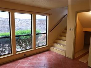 Building Photo - 1420 Eastview St