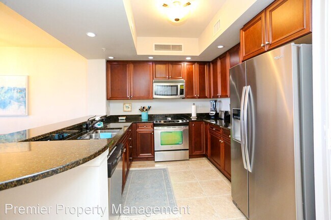 Building Photo - 3 br, 2.5 bath House - 1065 Borghese Lane ...