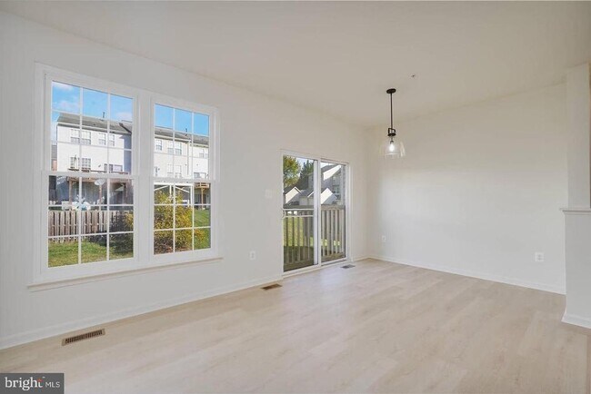 Building Photo - 3506 Connor Pl