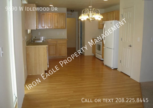 Building Photo - 9690 W Idlewood Dr