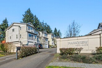 Building Photo - Beautiful 3 bedroom townhome