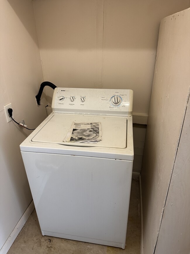 Washer (Included w/ Unit) - 5213 Carmen St