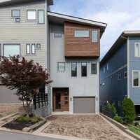 Building Photo - 410A 33rd Ave N-
