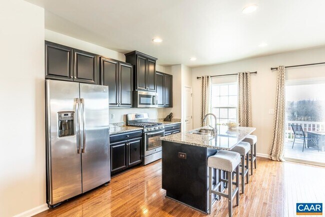 Building Photo - 2033 Elm Tree Ct