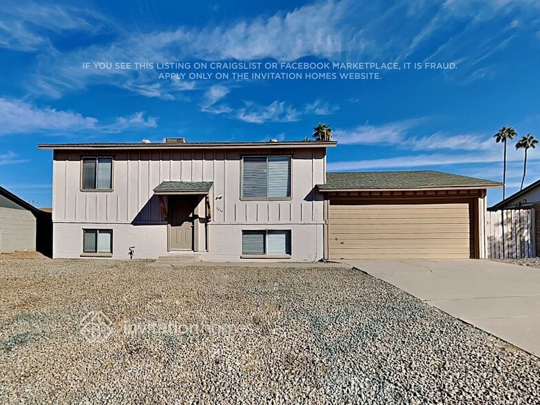 Primary Photo - 3814 W Charter Oak Rd