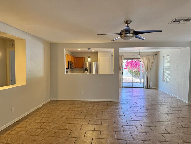 Building Photo - 15672 W Port Au Prince Ln