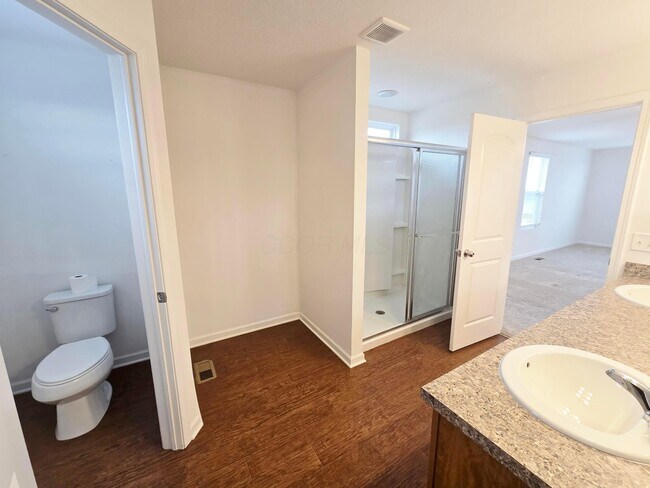 Building Photo - 2132 Canter St