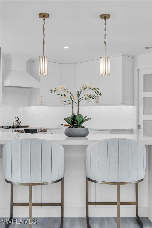 Building Photo - 2649 Longboat Dr