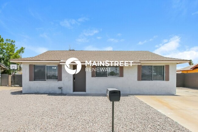Primary Photo - 2429 E Covina St