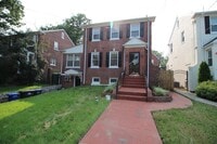 Building Photo - A Space for you and your's in Brookland! F...