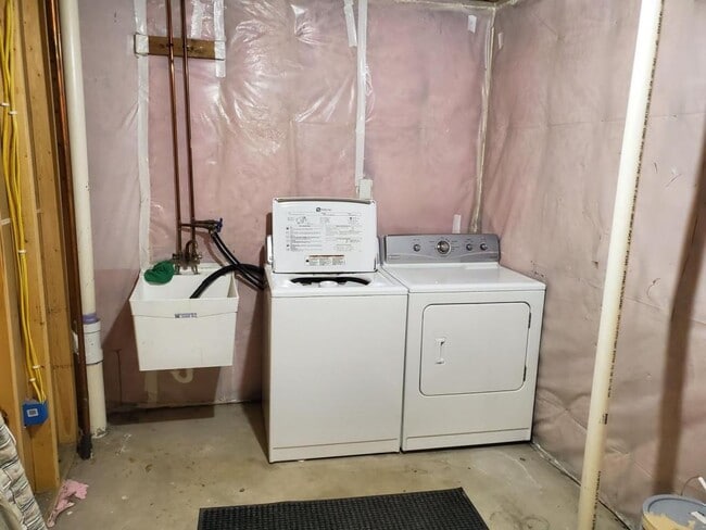 Building Photo - 30820 Reflection Ave