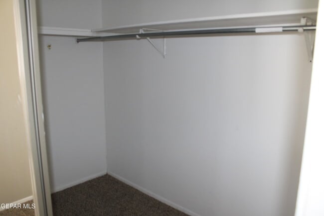 Building Photo - 5613 Wadsworth Ave