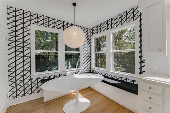 Building Photo - 1203 Newton St