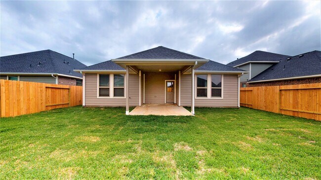 Building Photo - 31314 Whitfield Ct