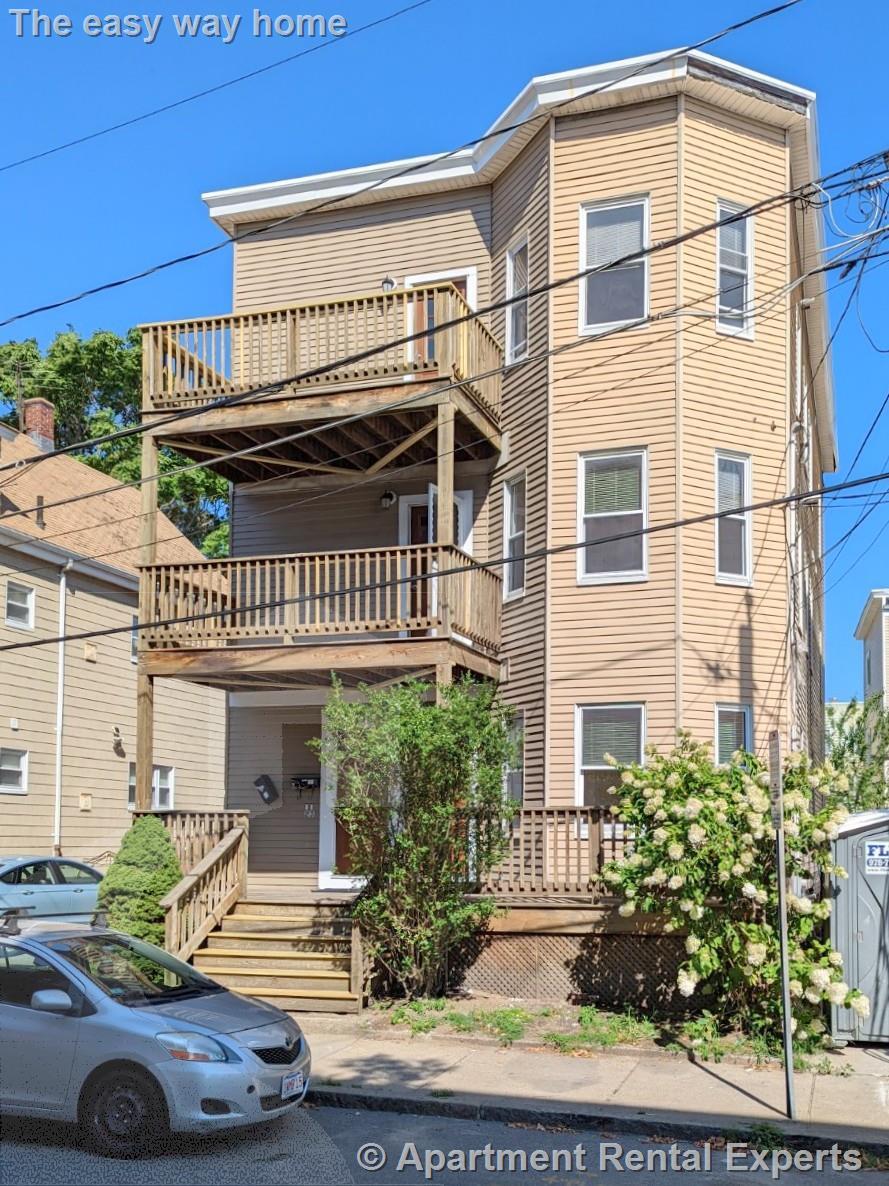 Building Photo - 71-73 Merriam St Unit #2