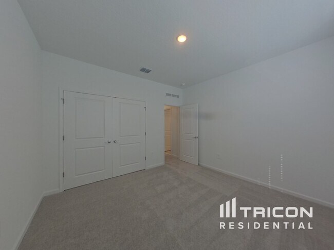 Building Photo - 2450 Peace Of Mind Ave