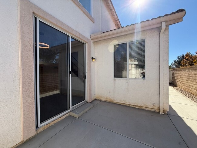 Building Photo - Beautiful 3B/2.5BA Home in Mira Mesa for R...