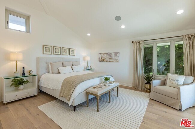 Building Photo - 6358 Ramirez Mesa Dr