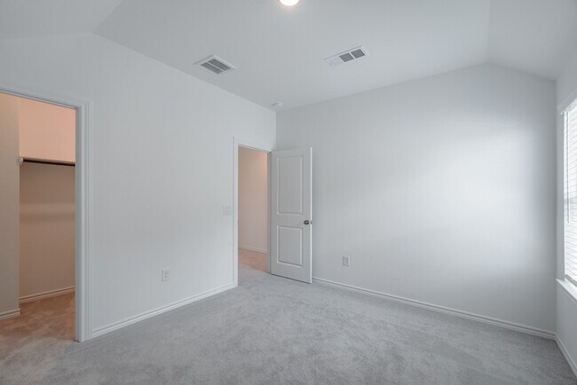 Building Photo - 15117 Wild Gully Wy