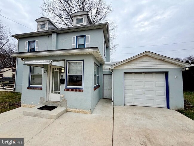 Building Photo - 37 Washington Ave