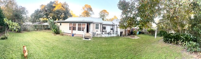 Building Photo - 1100 Hawthorne St