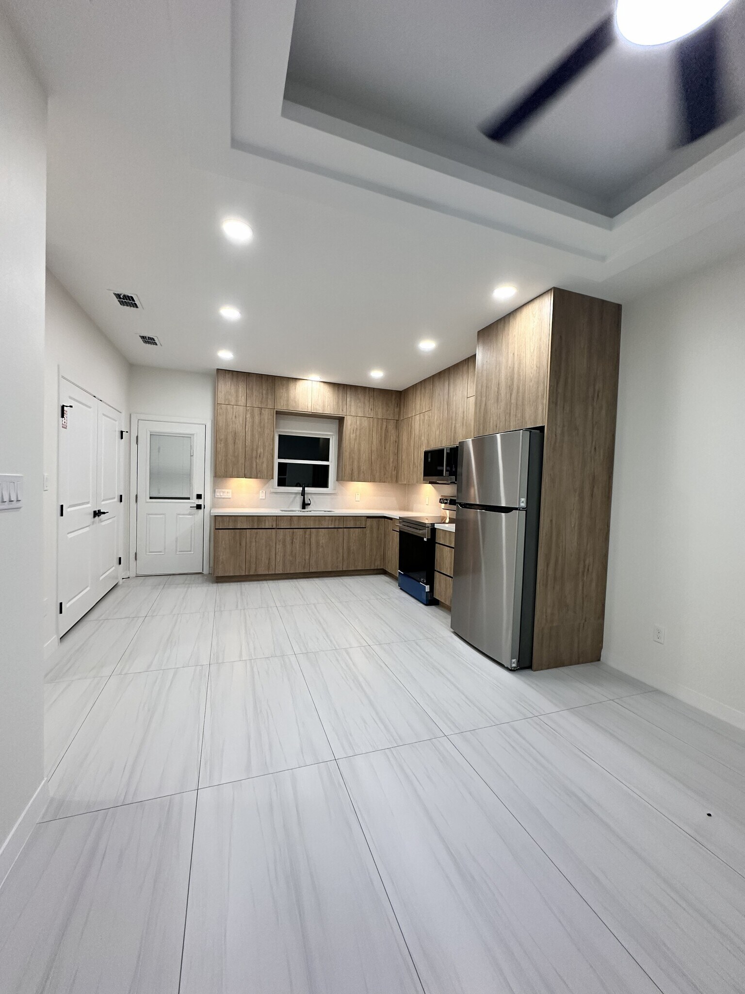 Building Photo - 11313 N 25th St