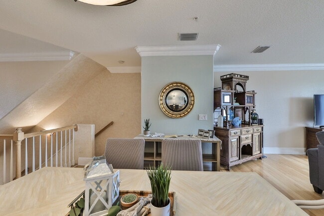 Building Photo - 1593 Pinellas Bayway S