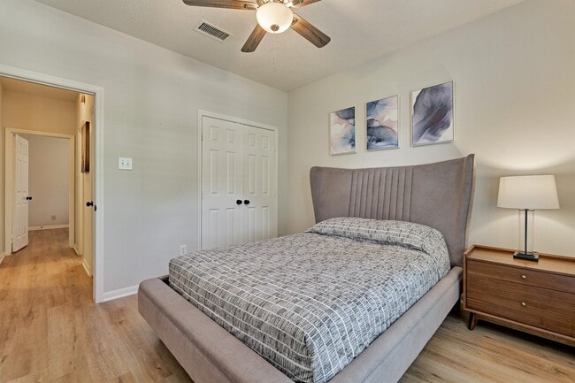 Building Photo - 3 E Night Heron Pl